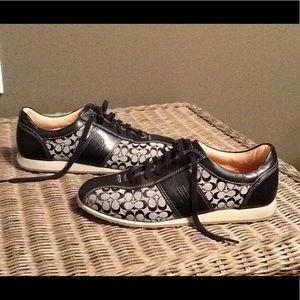 Coach Noella Small Logo Sneakers